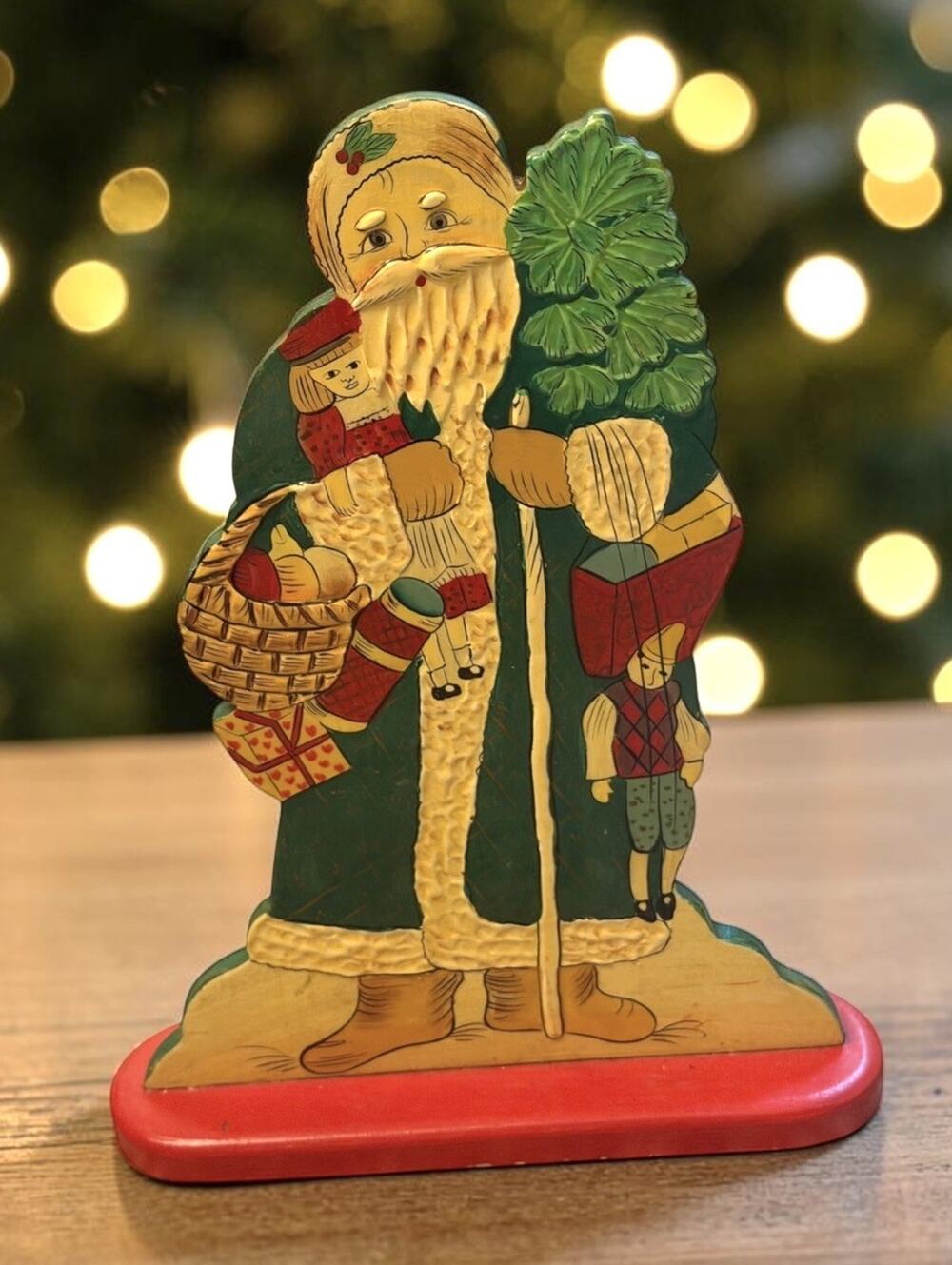 Vintage Hand -Painted Scandinavian Style Santa Claus Folk Art 4029/67